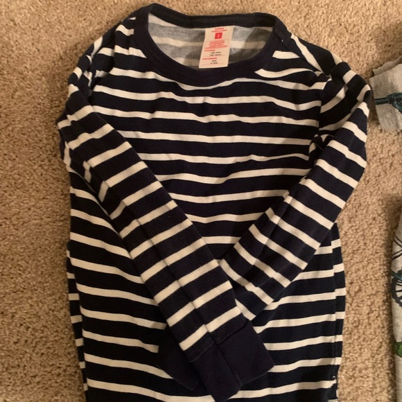 Kids Size 6 Pajama Bundle - Picture 8 of 12